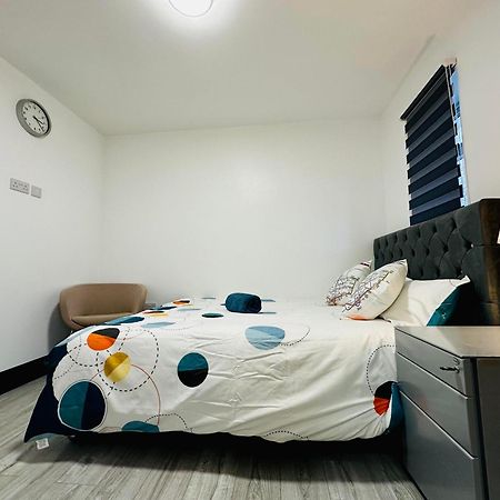 Great Place To Live In Dartford - Kent Aparthotel Esterno foto