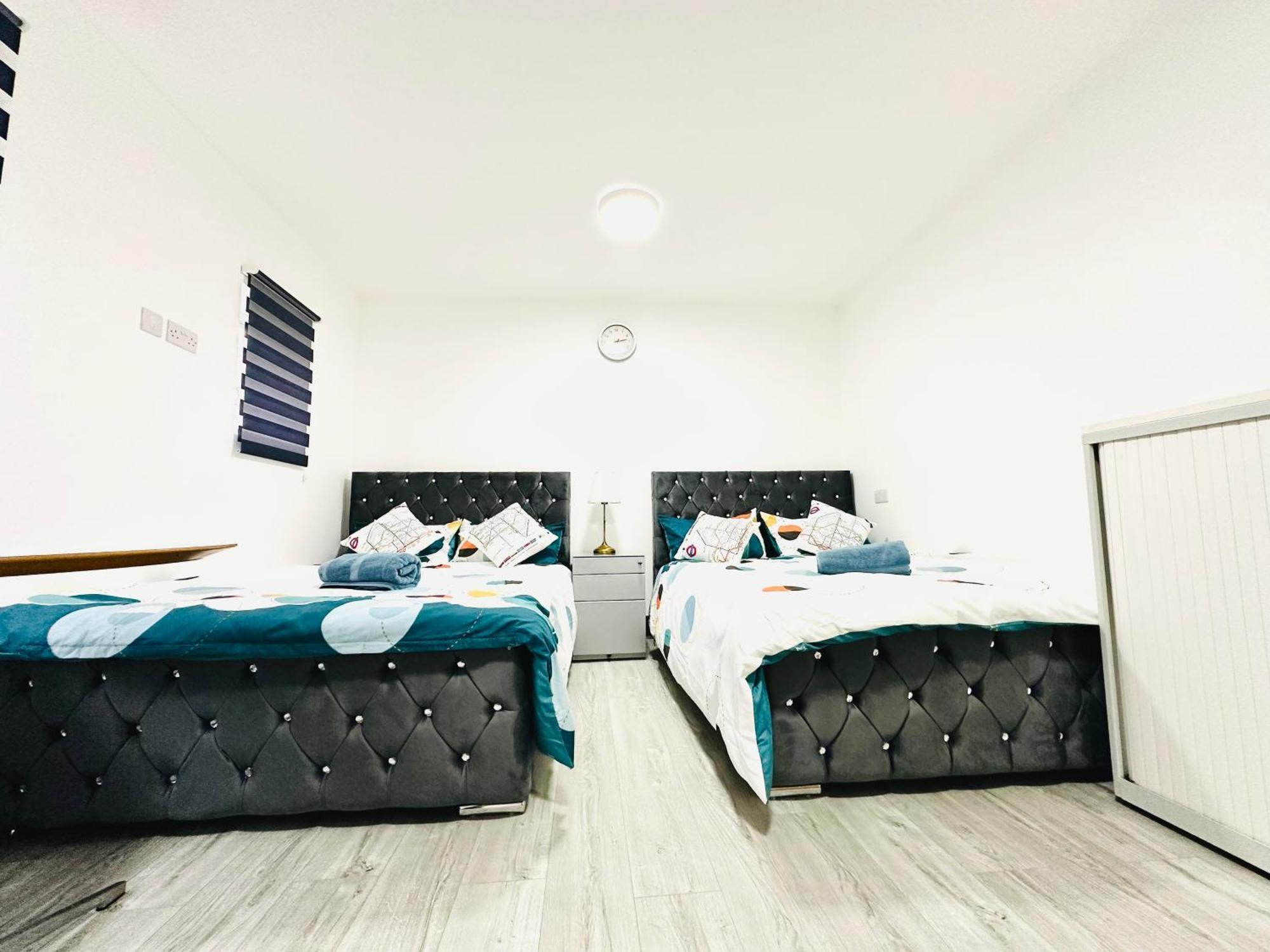 Great Place To Live In Dartford - Kent Aparthotel Esterno foto
