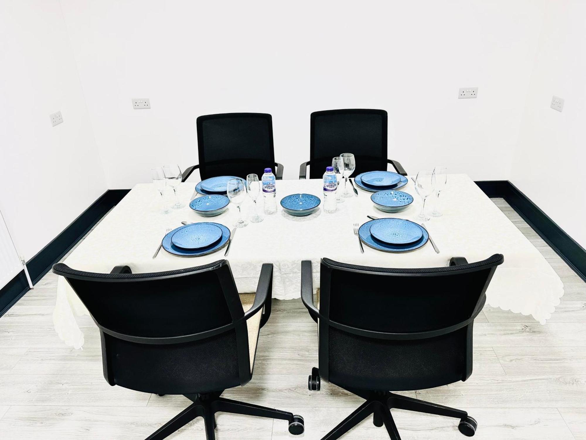 Great Place To Live In Dartford - Kent Aparthotel Esterno foto