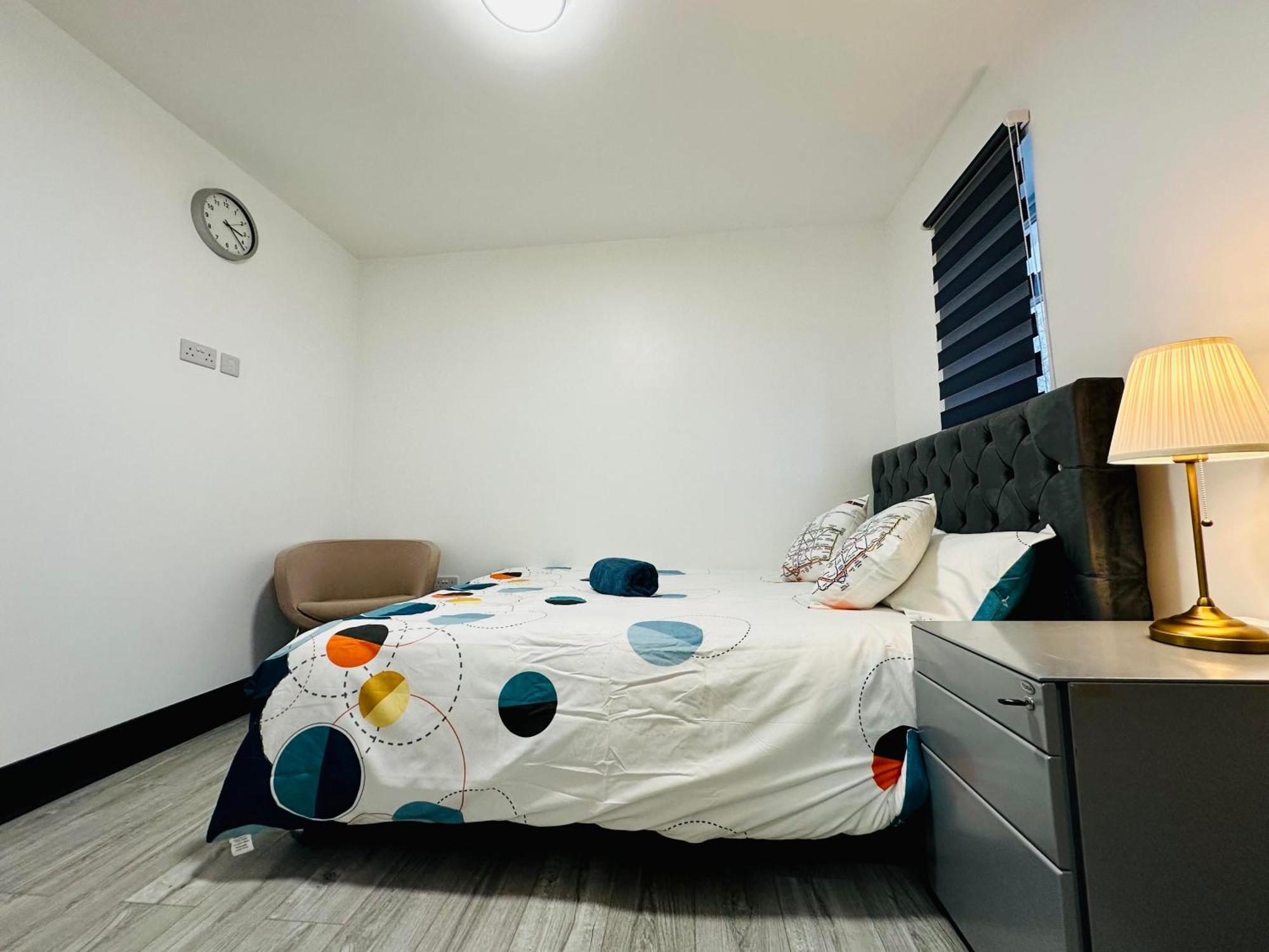 Great Place To Live In Dartford - Kent Aparthotel Esterno foto